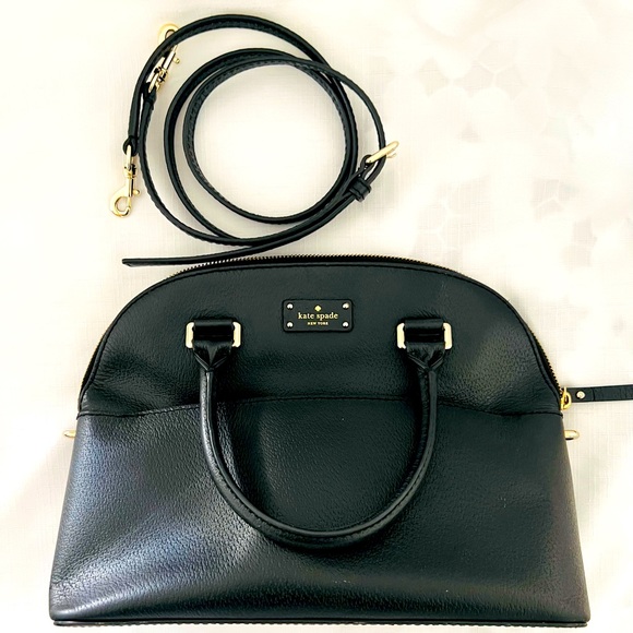 kate spade Handbags - kate spade / Leather / Satchel & Crossover Bag / Host Pick